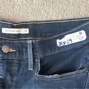 Levi's size 31 - 311 shaping skinny jeans